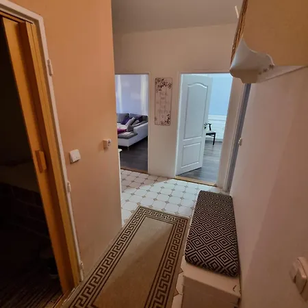 Apartment Slnecny U Klaudii Levice